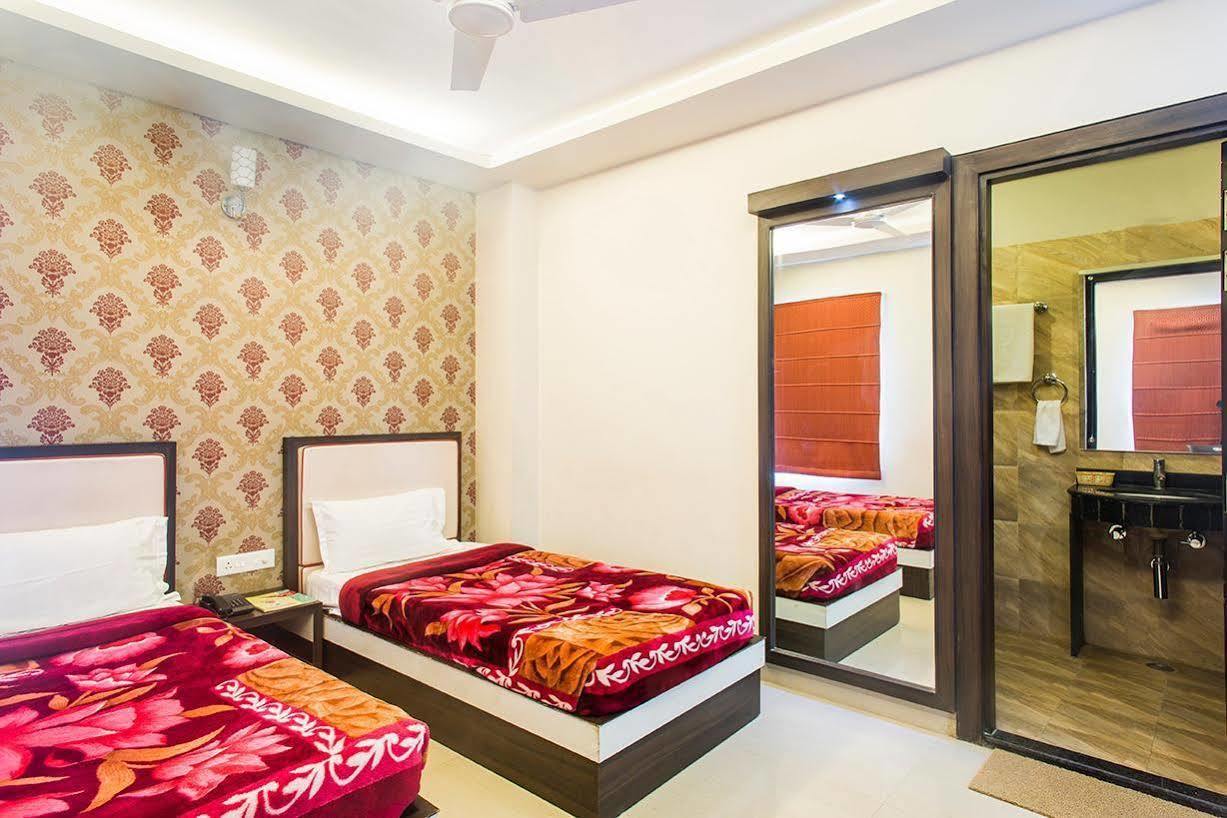 Hotel Janki International By Keymagics Βαρανάσι Εξωτερικό φωτογραφία