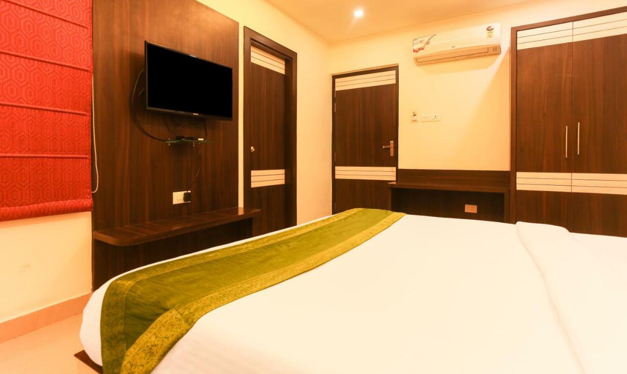 Hotel Janki International By Keymagics Βαρανάσι Εξωτερικό φωτογραφία