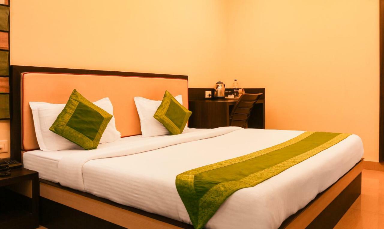 Hotel Janki International By Keymagics Βαρανάσι Εξωτερικό φωτογραφία