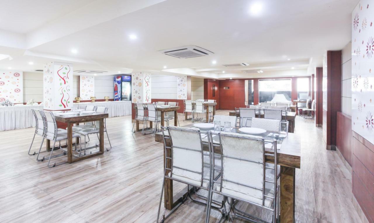 Hotel Janki International By Keymagics Βαρανάσι Εξωτερικό φωτογραφία